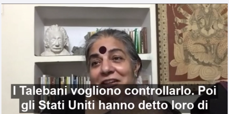 La nostra intervista a Vandana Shiva. “Le Big Tech stanno distruggendo il mondo”