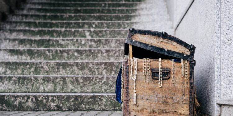 I soldi per tagliare le tasse e per dare lavoro a tutti ci sono. Se capiamo come funziona la moneta (anche senza uscire dall’euro)