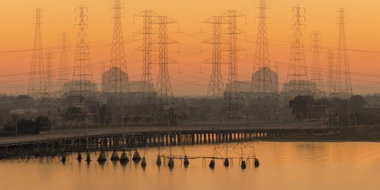 BANG! Silenzio assoluto sull’aumento record dei prezzi dell’energia da parte del Governo e dei grandi media (Draghi sta affondando il Paese!)