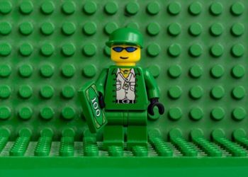 L’epica frode della finanza verde e il grande reset di Matthew Ehret