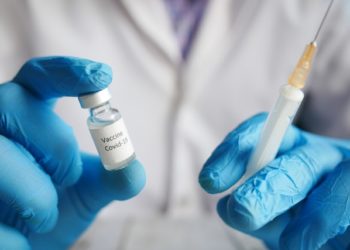 L’ISS non sa più come nascondere la strage di vaccinati