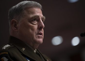 Chi comanda veramente negli USA? In realtà Biden sta eseguendo (bene) il piano che fu di Trump: neutralizzare l’EU