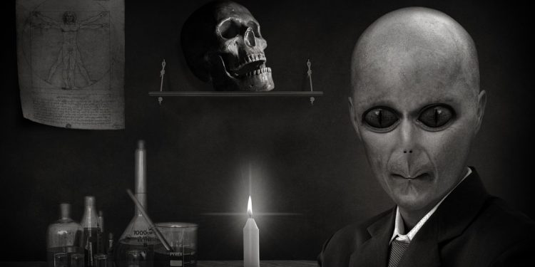 Toh! Vent’anni fa la serie TV “Stargate” spiegava come si può attuare un programma di spopolamento usando dei “vaccini”.