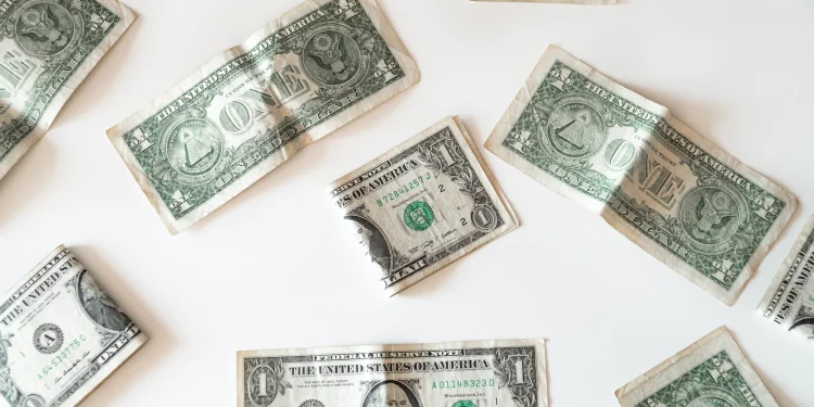 Per difendere il dollaro come UNICA valuta occidentale, l’€ terminerà