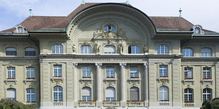 Un errore della Banca Nazionale Svizzera, che perde 143 mld CHF? Forse non comprare titoli petroliferi…