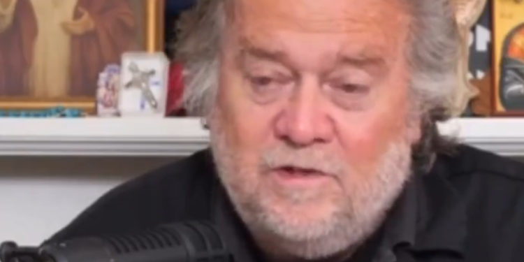 Steve Bannon: “L’Italia amica di Trump, si faranno accordi convenienti per entrambi”, “difesa comune”