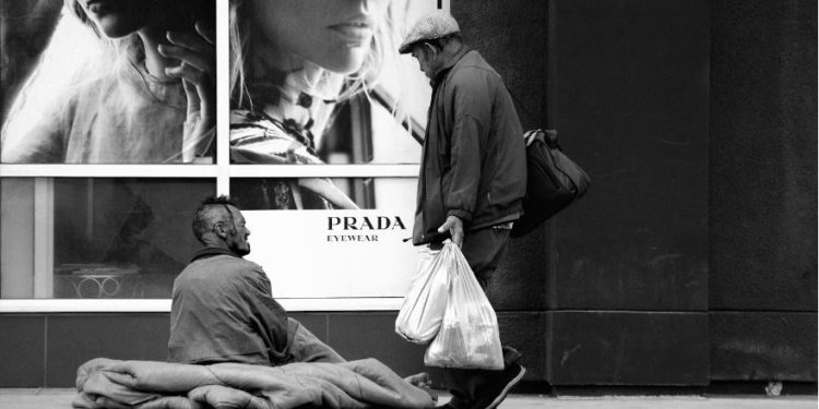 Il crollo del benessere in EU fa paura (in Italia è addirittura spaventoso)