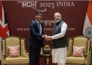 L’indiano di Westminster Rishi Sunak, per non prendersi la responsabilità di una guerra in Europa, chiama elezioni che sa già di perdere