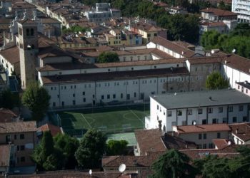 Ormai il 60% delle squadre italiane di calcio sono di proprietà straniera, soprattutto americana! E se l’EU sfiderà militarmente gli USA, che si fa?